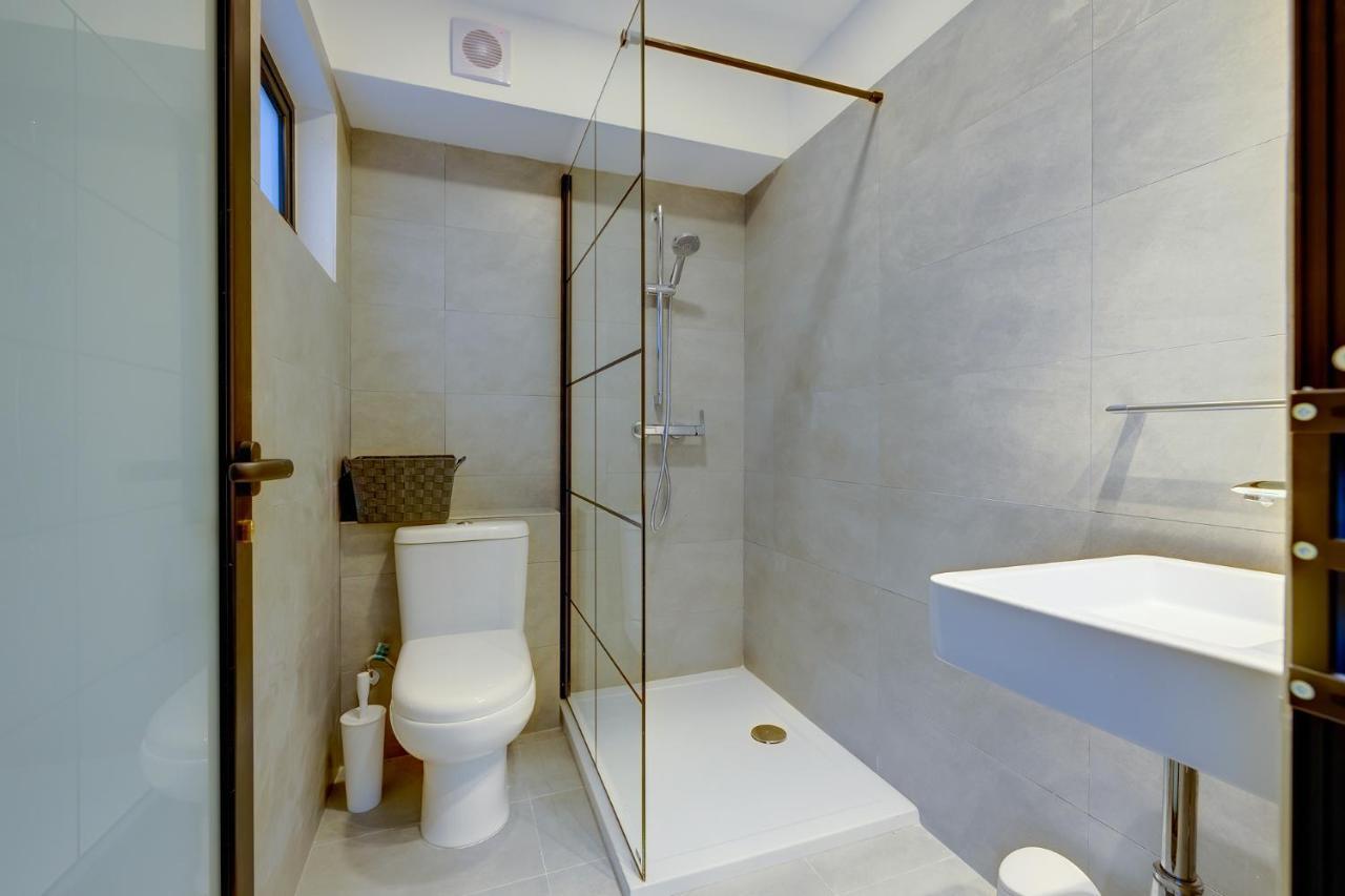 Central And Cosy 2Br Apartment In バレッタ エクステリア 写真
